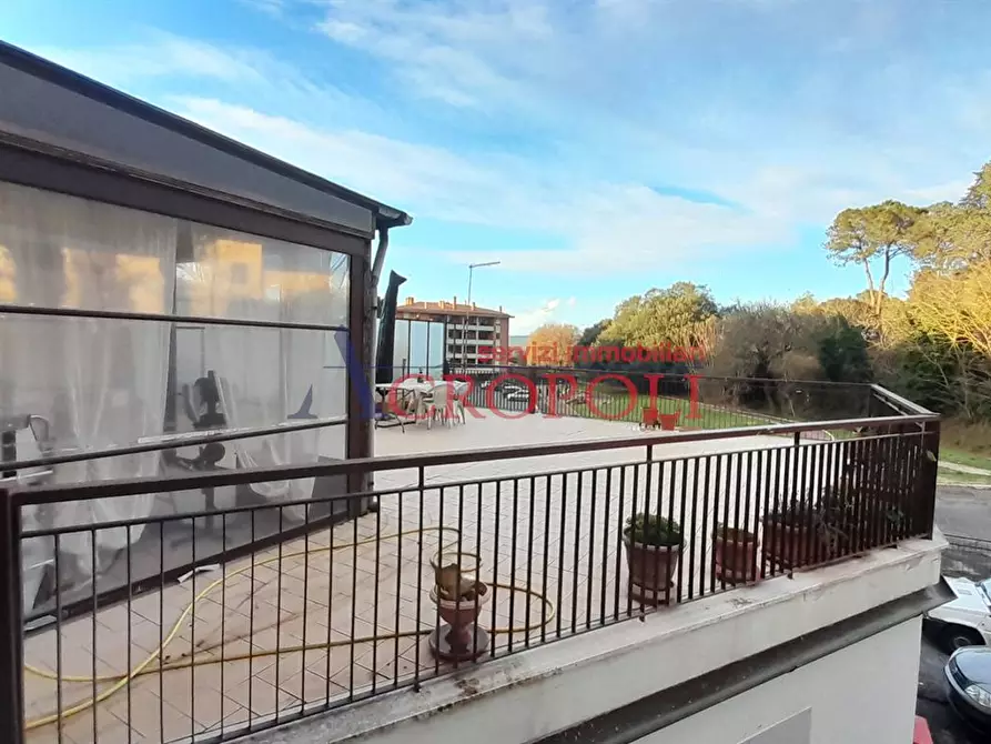 Immagine 4 di Appartamento in vendita  in Via dei Lecci 14 a Bracciano