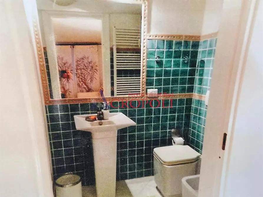 Immagine 9 di Villa in vendita  in Via Lena e Massa a Bracciano