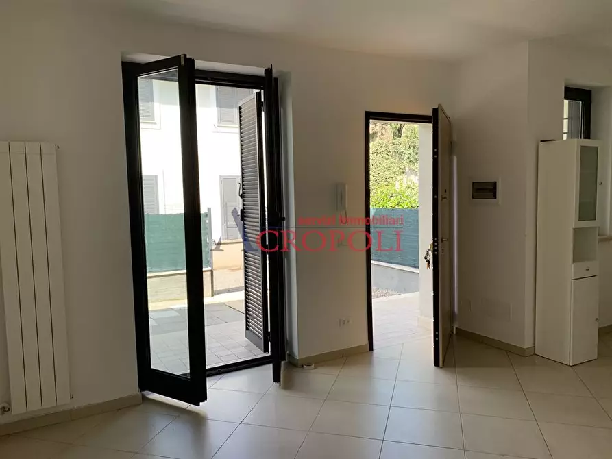 Immagine 4 di Appartamento in vendita  in Via Falcone a Manziana