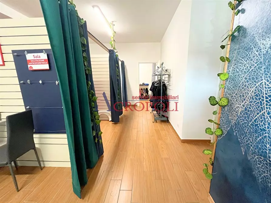 Immagine 3 di Attività commerciale in vendita  in Strada Vicinale dei Vignali a Anguillara Sabazia