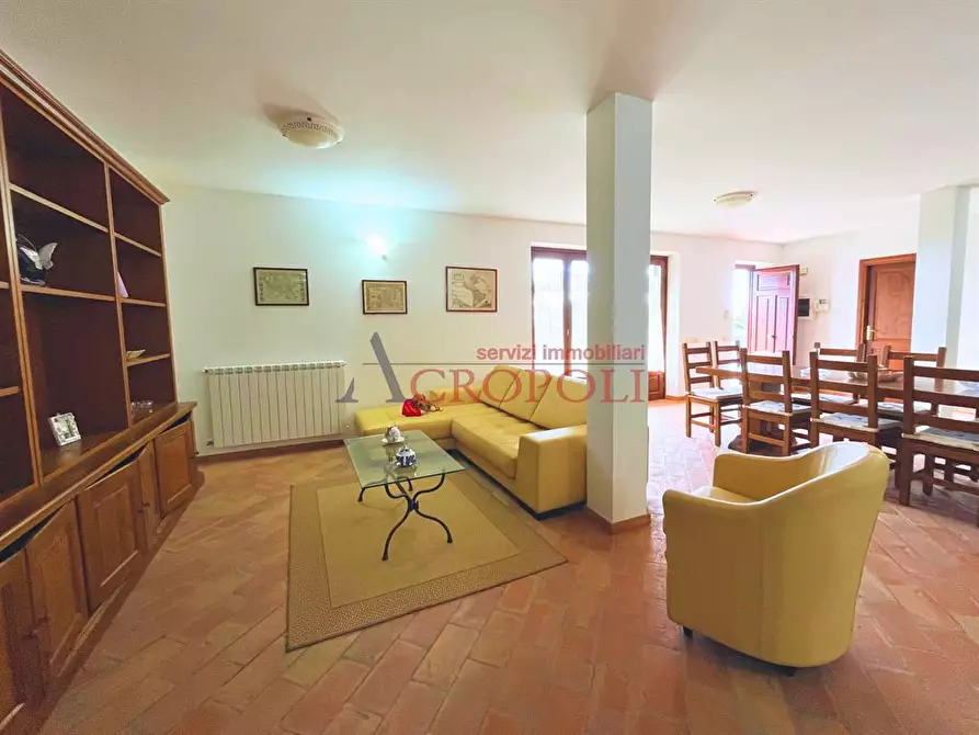 Immagine 1 di Casa bifamiliare in vendita  in Via Monticello a Trevignano Romano