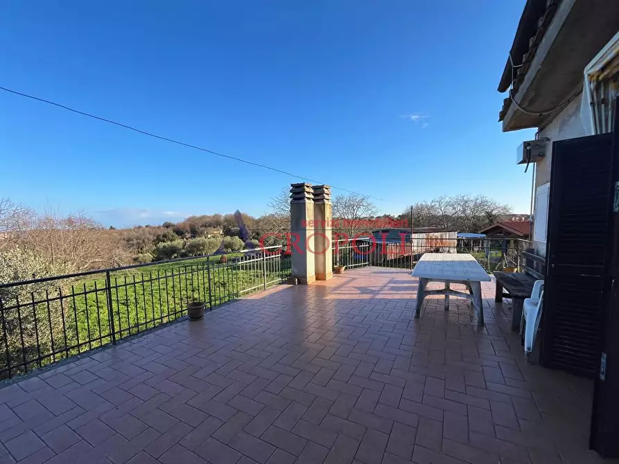 Immagine 4 di Villa in vendita  in Via di Battistella 6 a Bracciano