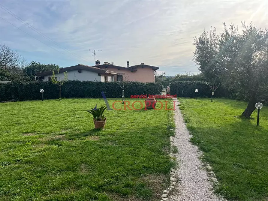 Immagine 9 di Villa in vendita  in Via Settevene Est a Trevignano Romano