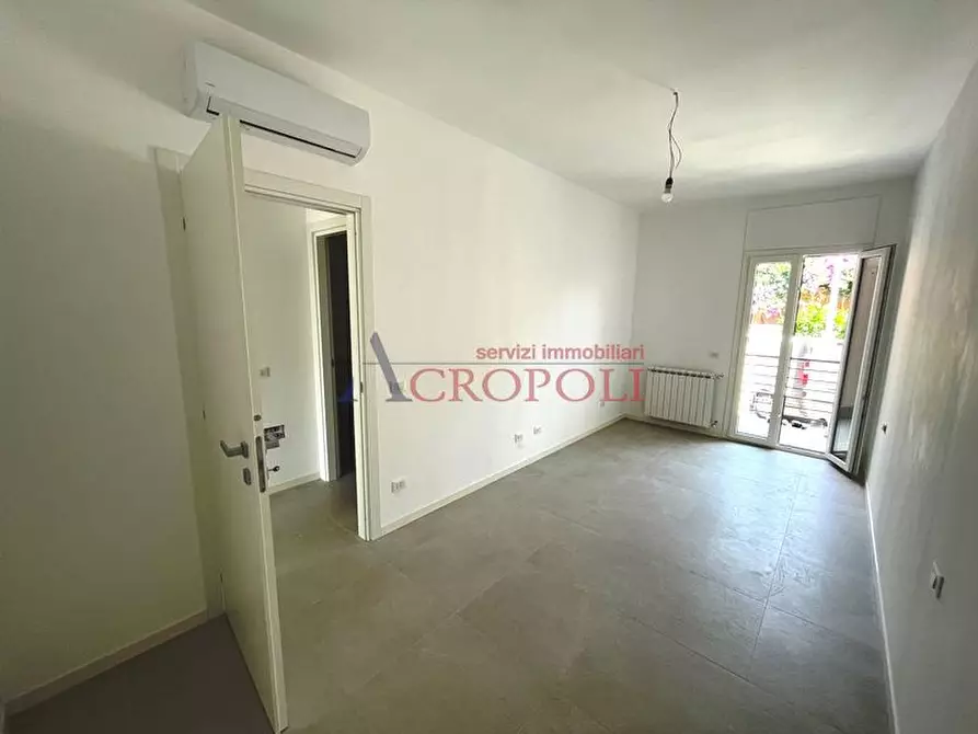 Immagine 6 di Appartamento in vendita  in vicolo Anguillarese snc a Roma