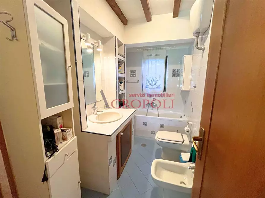 Immagine 8 di Villa in vendita  in Via Libeccio a Trevignano Romano