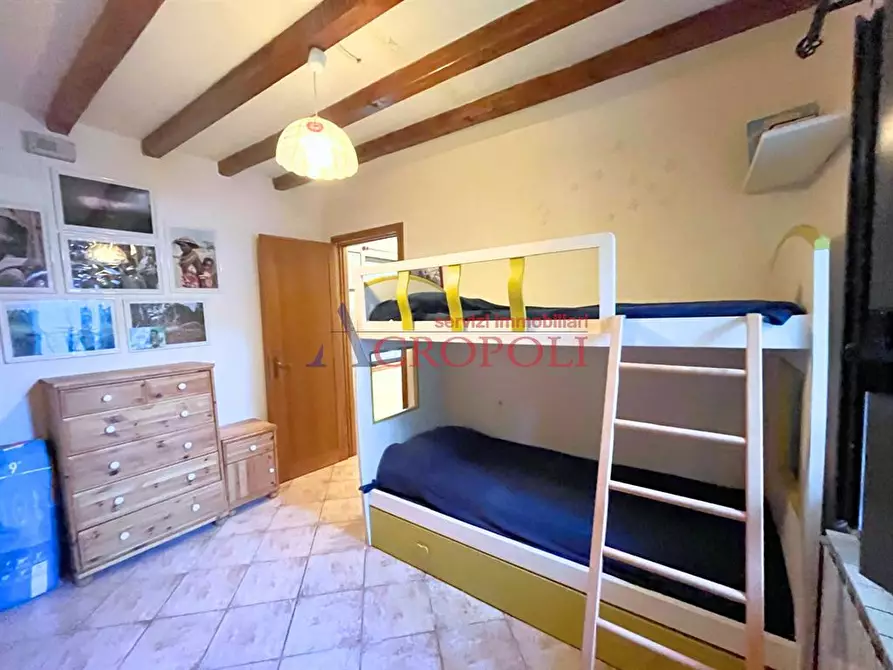 Immagine 2 di Villa in vendita  in Via Libeccio a Trevignano Romano
