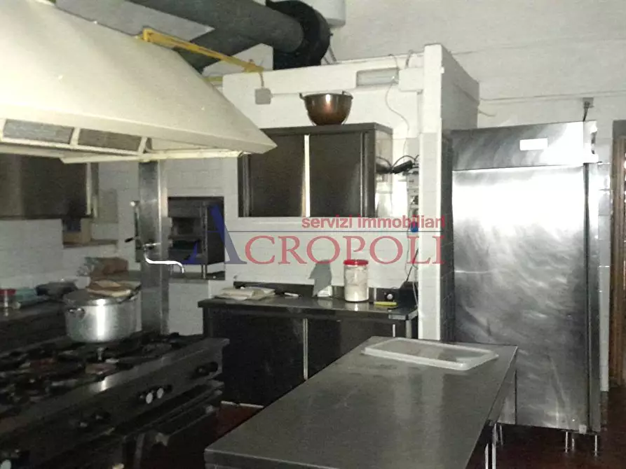 Immagine 2 di Attività commerciale in vendita  in Via Agostino Fausti 7 a Bracciano