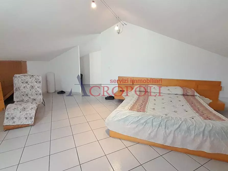 Immagine 2 di Magazzino in vendita  in Via di Cinquilla 1 a Bracciano