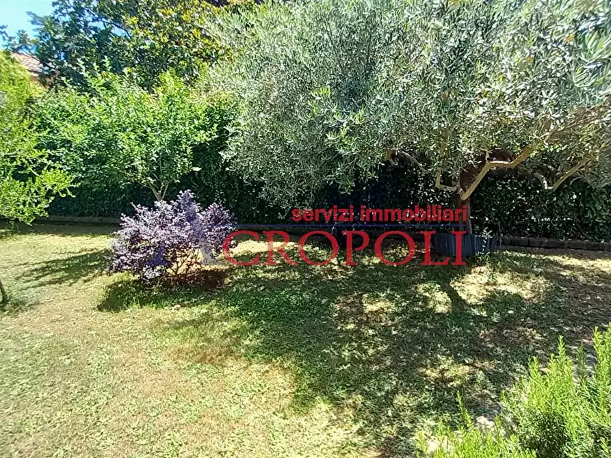 Immagine 5 di Casa bifamiliare in vendita  in Via roma 96 a Manziana