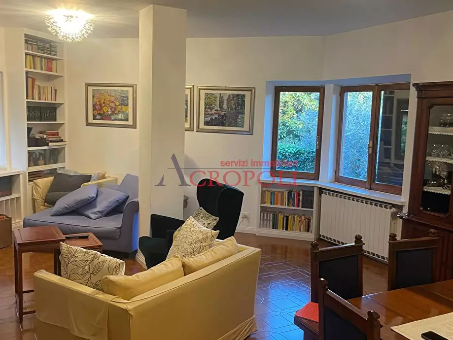 Immagine 9 di Casa bifamiliare in vendita  in Via roma 96 a Manziana