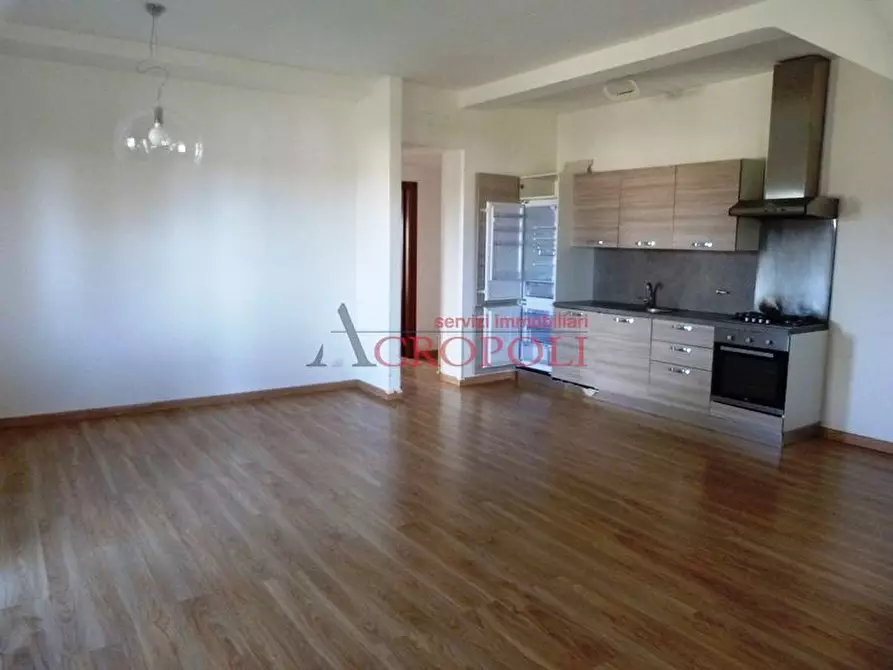 Immagine 7 di Appartamento in vendita  in via Beethoven a Anguillara Sabazia