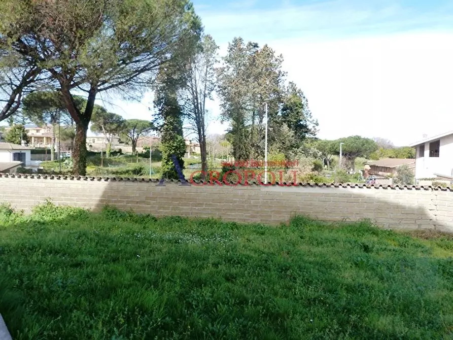 Immagine 1 di Appartamento in vendita  in via Beethoven a Anguillara Sabazia