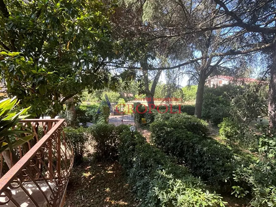 Immagine 7 di Villa in vendita  in Via Gran Sasso a Trevignano Romano