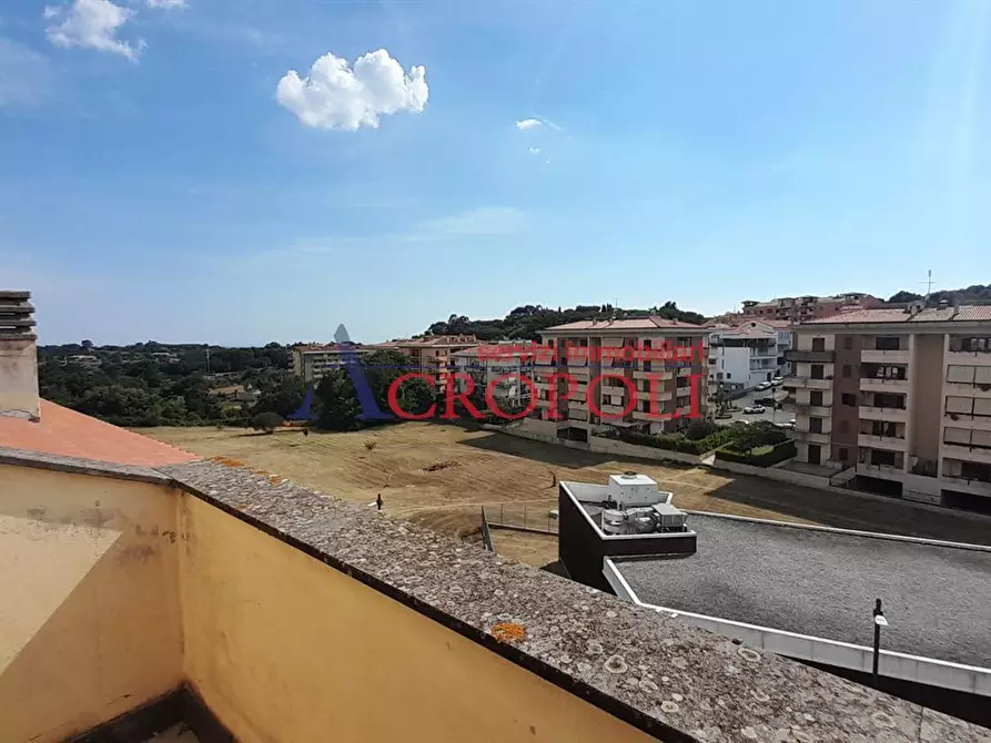 Immagine 8 di Attico in vendita  in Via  Valletti a Bracciano