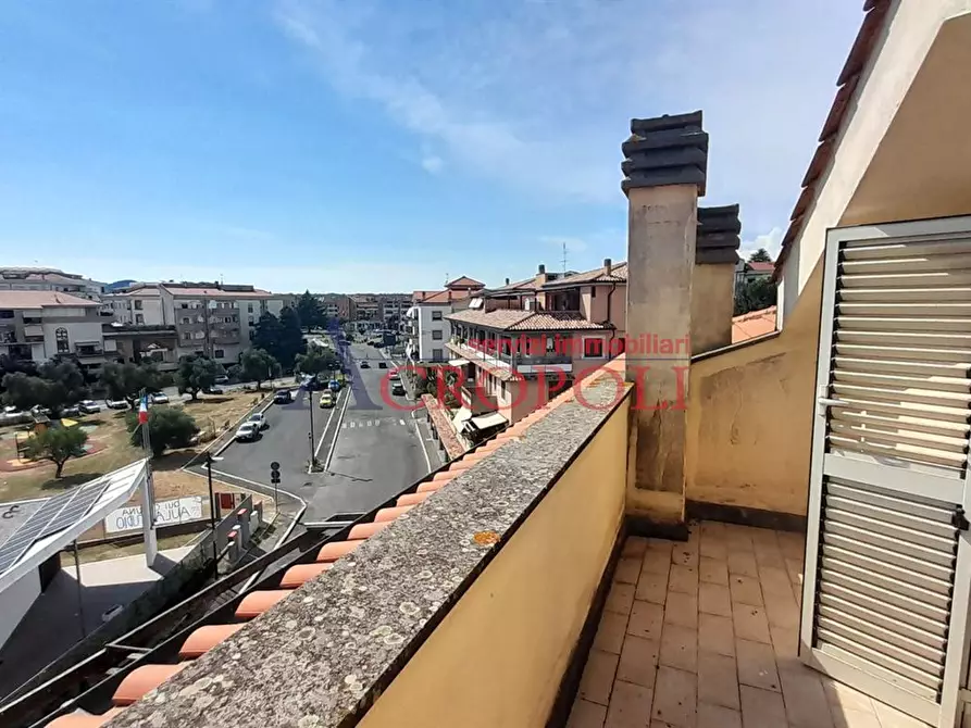 Immagine 7 di Attico in vendita  in Via  Valletti a Bracciano