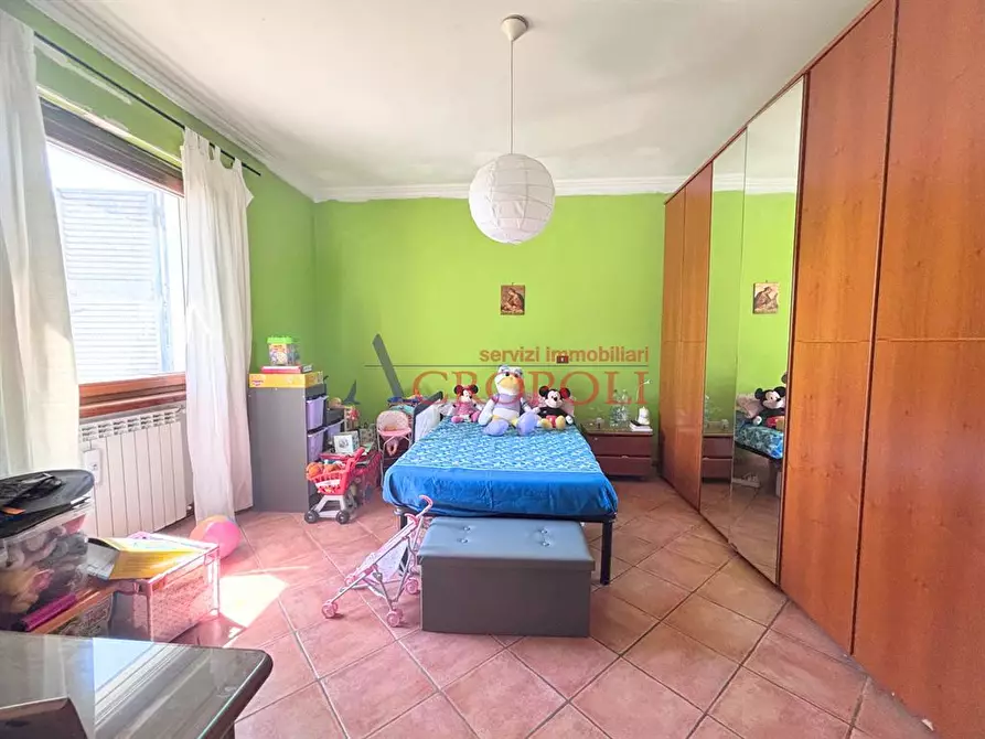 Immagine 1 di Villa in vendita  in VIA BALANGERO a Roma