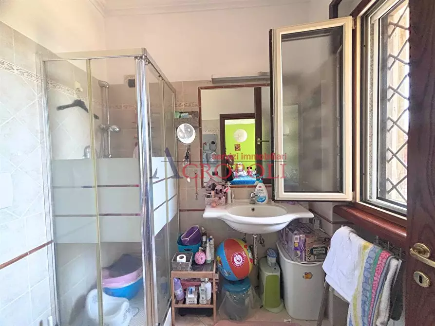Immagine 7 di Villa in vendita  in VIA BALANGERO a Roma