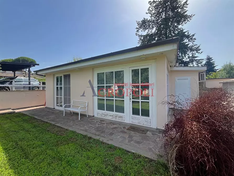 Immagine 3 di Casa bifamiliare in vendita  in Via Monterosi 52 a Trevignano Romano