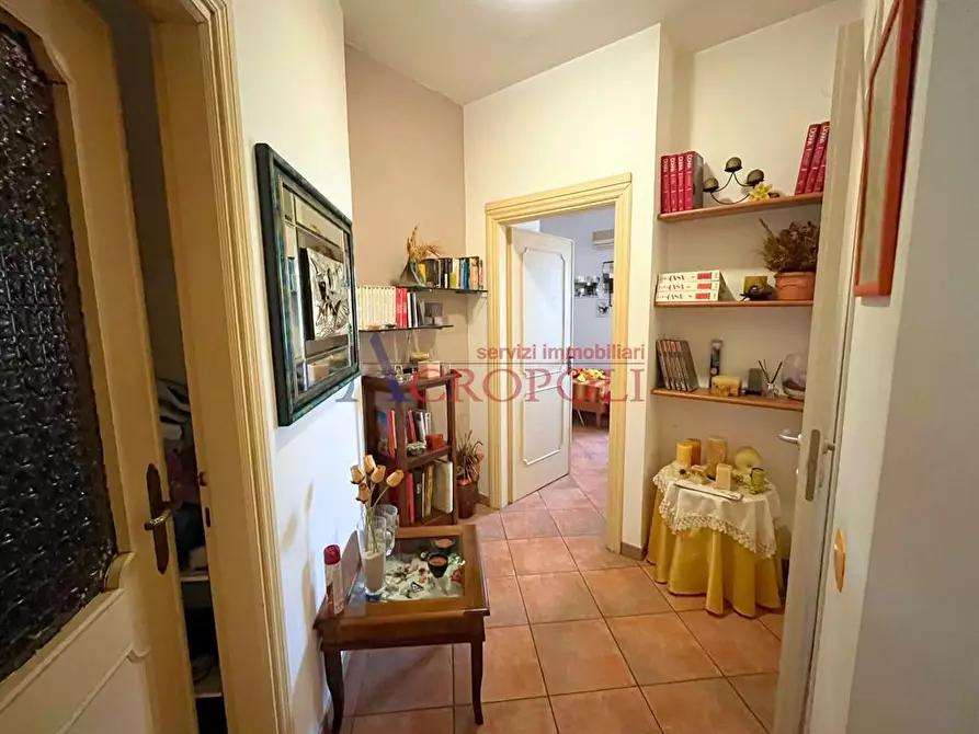 Immagine 6 di Villa in vendita  in Via Braccianese a Roma