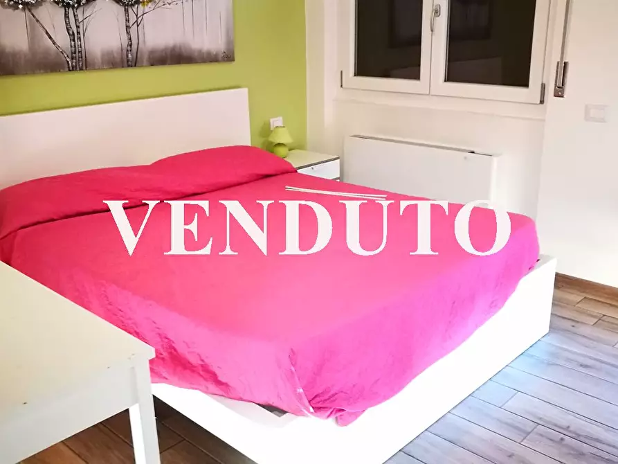 Immagine 6 di Locale commerciale in vendita  in Via statale 33 a Airuno