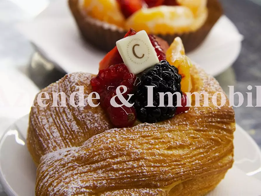 Immagine 7 di Bar / Ristorante in vendita  a Lecco