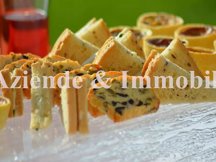 Immagine 4 di Bar / Ristorante in vendita  a Lecco