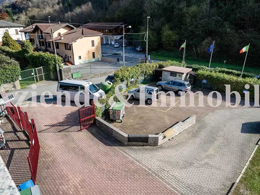 Immagine 2 di Pizzeria / Pub in vendita  in Via Prato Caminaccio a Ballabio