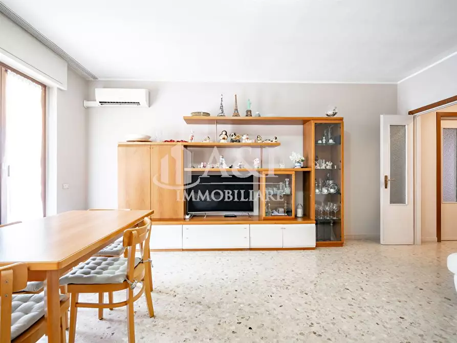 Immagine 8 di Appartamento in vendita  in Via Mosè Bianchi 12 a Valmadrera