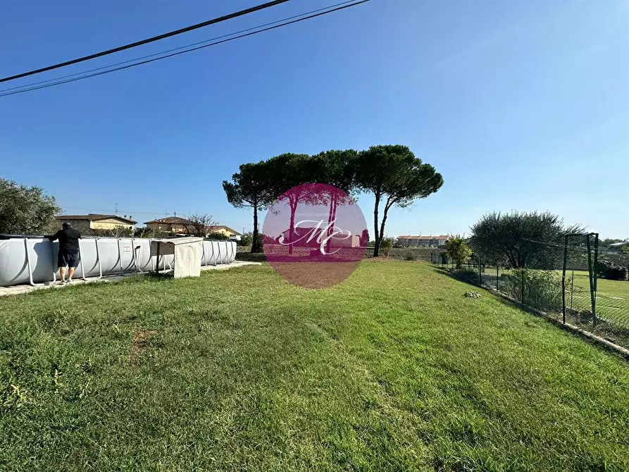 Immagine 1 di Terreno edificabile in vendita  in Via Fosso Ghiaia 46 a Ravenna