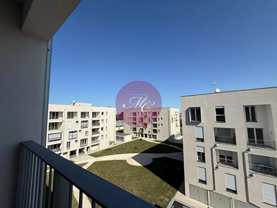 Immagine 5 di Appartamento in vendita  in VIA DELLA SOLIDARIETA' 7 a Granarolo Dell'emilia