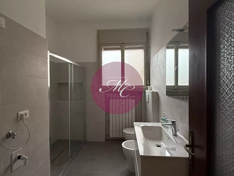 Immagine 4 di Appartamento in affitto  a Ravenna