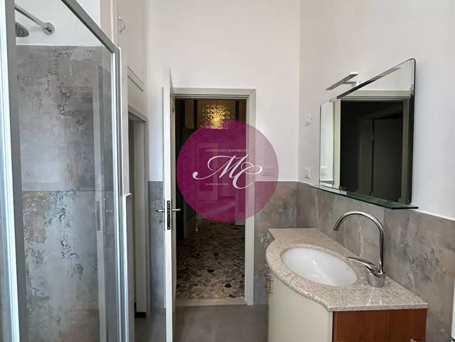 Immagine 8 di Appartamento in affitto  a Ravenna