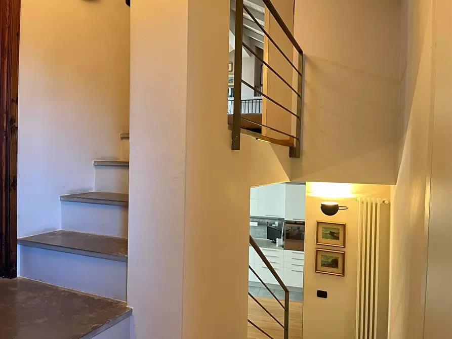 Immagine 1 di Appartamento in vendita  in Piazza Garibaldi a Imbersago