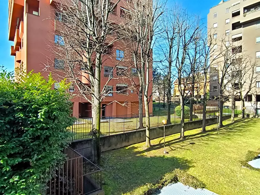 Immagine 1 di Appartamento in vendita  in Via Ramazzotti 24 a Monza