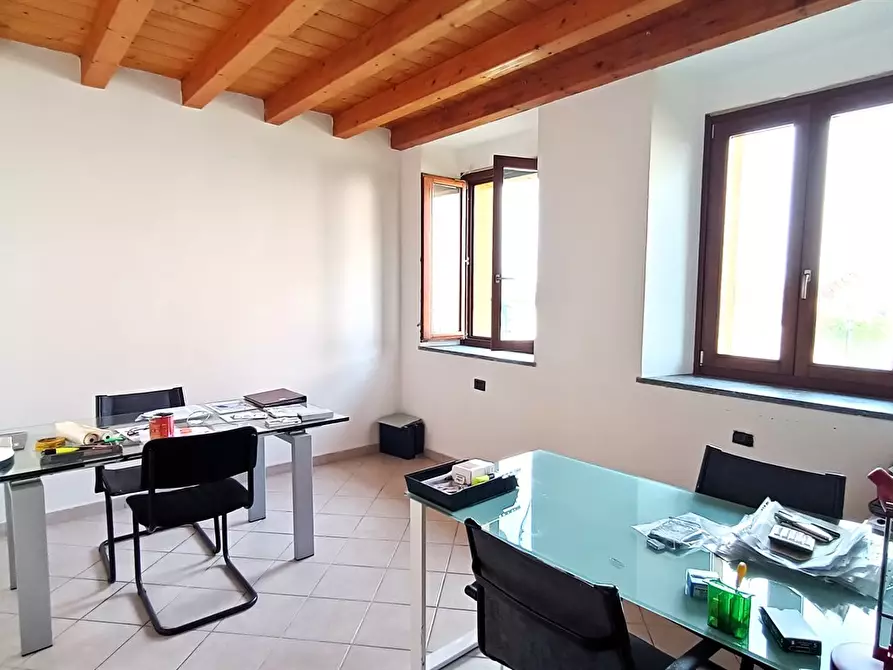Immagine 6 di Appartamento in vendita  in Via Cascina Armellina a Bernareggio