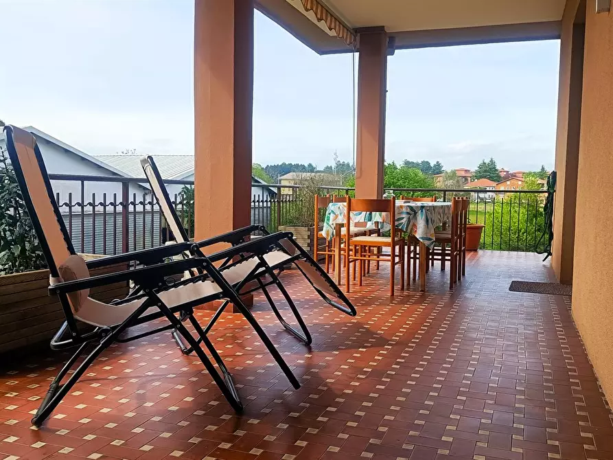 Immagine 3 di Villa in vendita  a Lesmo