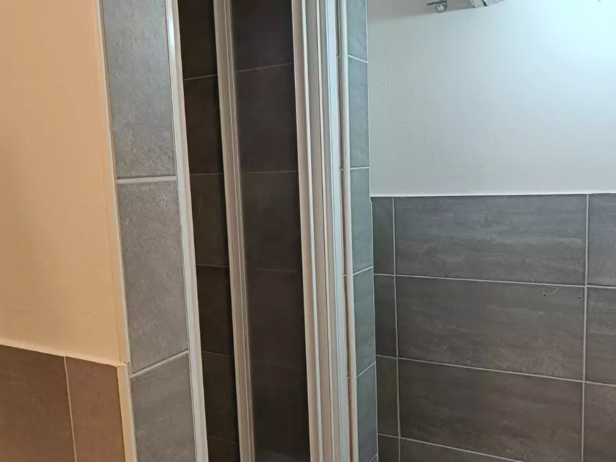 Immagine 2 di Appartamento in affitto  a Como