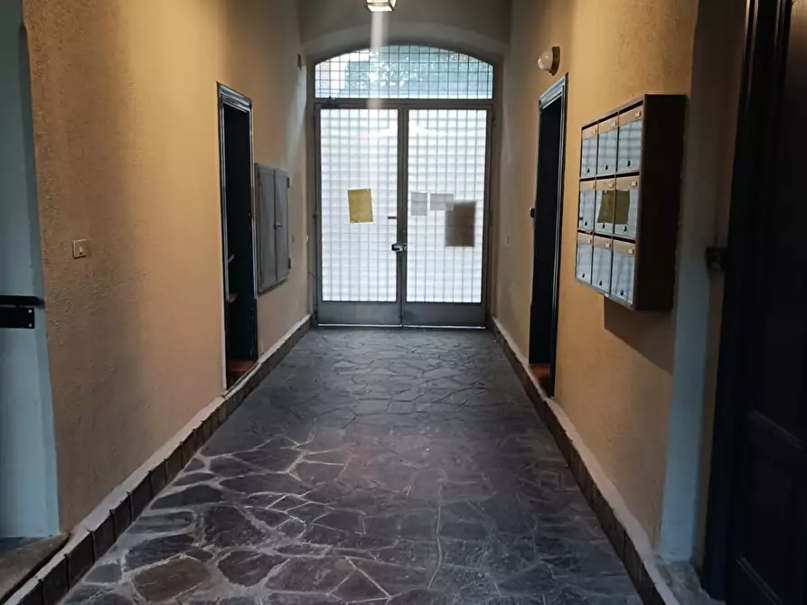 Immagine 4 di Appartamento in affitto  a Como