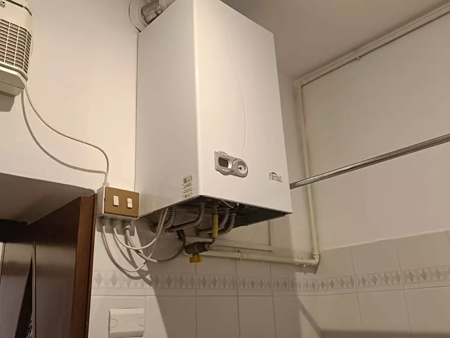 Immagine 3 di Appartamento in affitto  a Como