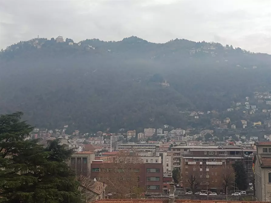 Immagine 3 di Appartamento in affitto  a Como