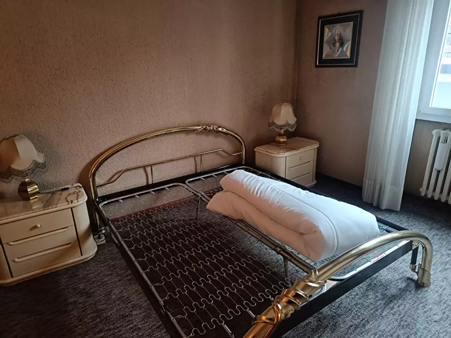 Immagine 5 di Appartamento in vendita  a Como