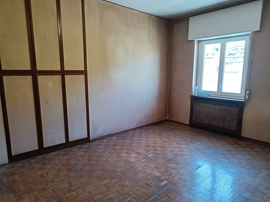 Immagine 4 di Appartamento in vendita  a Como