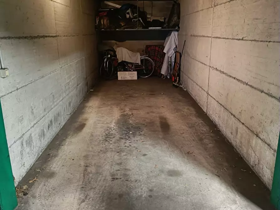 Immagine 2 di Appartamento in vendita  a Como