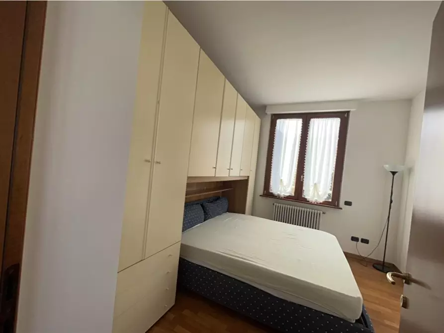 Immagine 4 di Appartamento in affitto  a Como