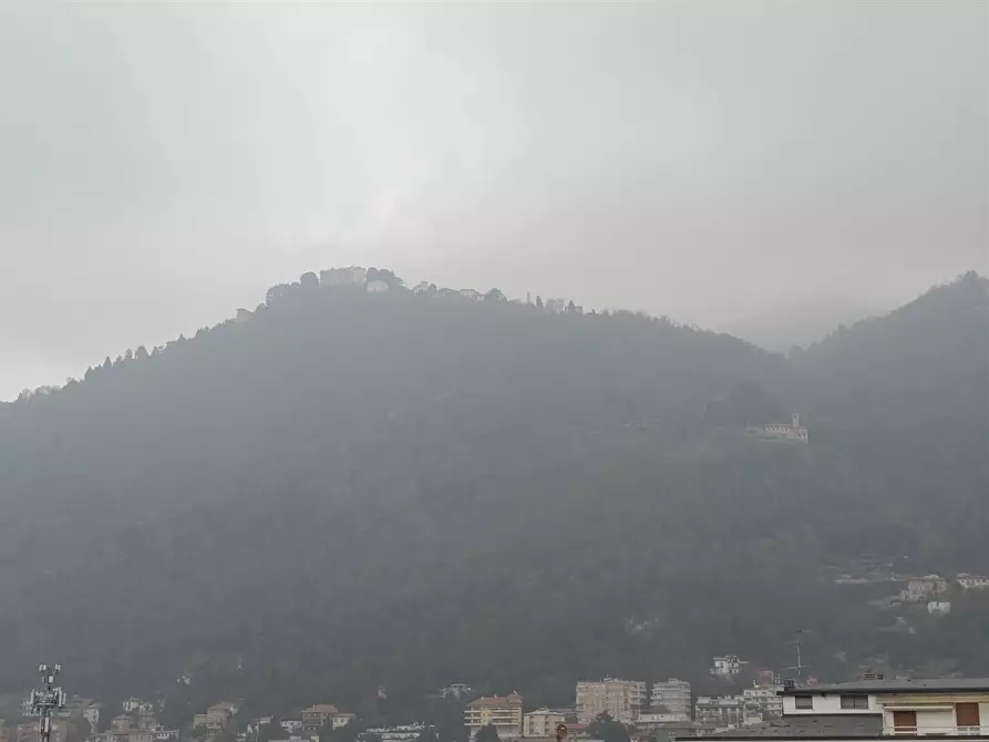 Immagine 3 di Appartamento in affitto  a Como