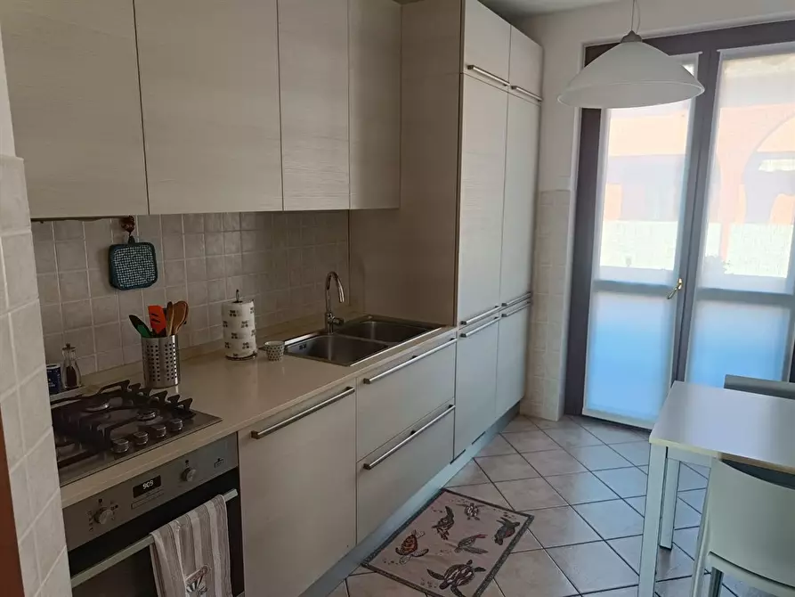 Immagine 6 di Appartamento in vendita  a Casnate Con Bernate