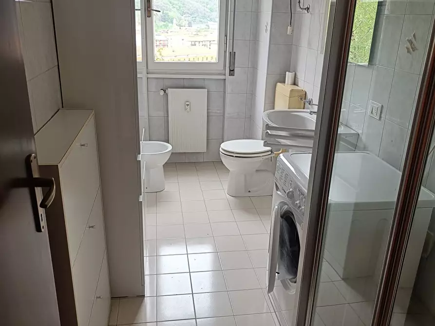 Immagine 4 di Appartamento in affitto  a Como