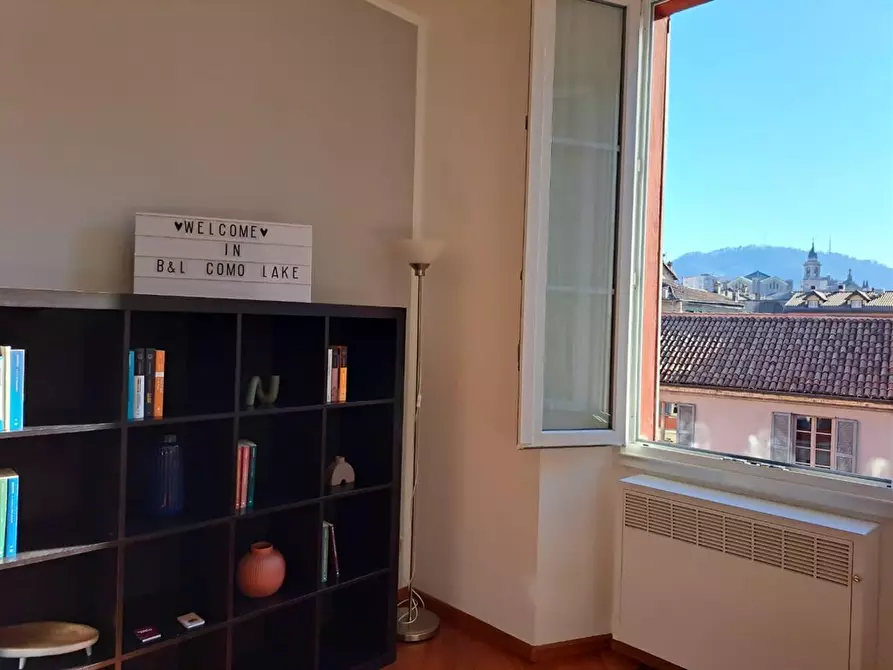 Immagine 1 di Appartamento in affitto  a Como