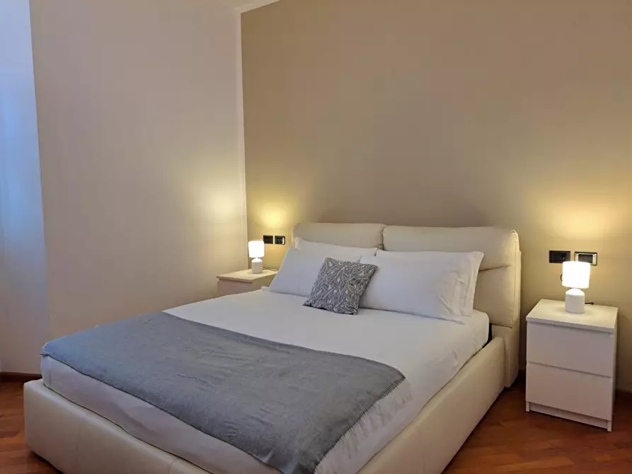 Immagine 3 di Appartamento in affitto  a Como