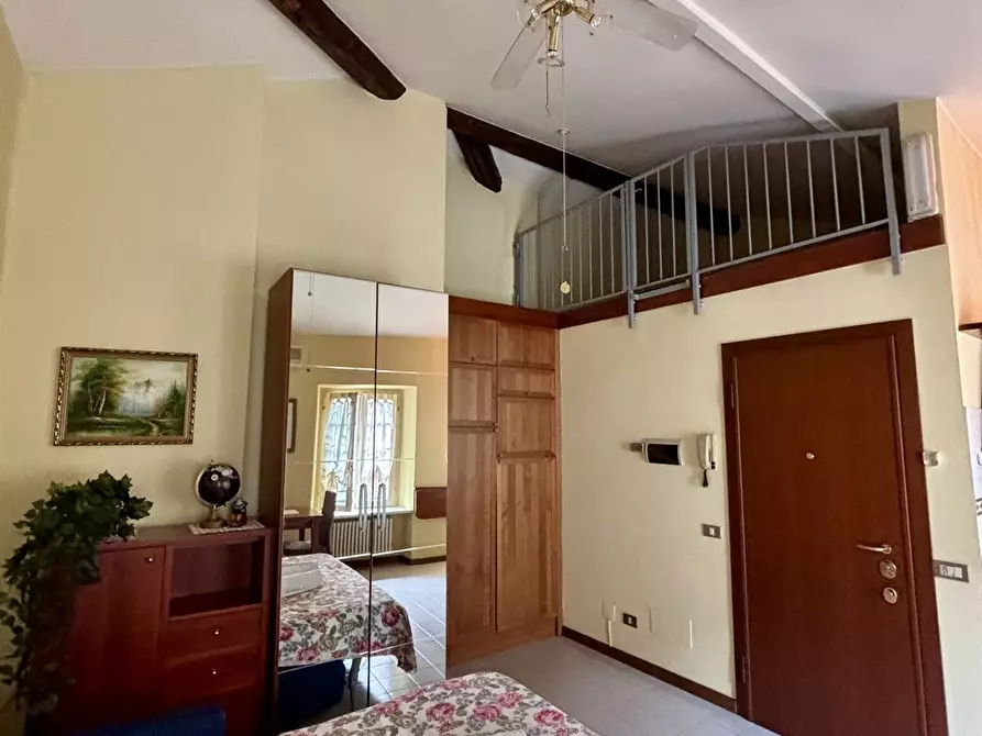 Immagine 2 di Appartamento in affitto  a Como